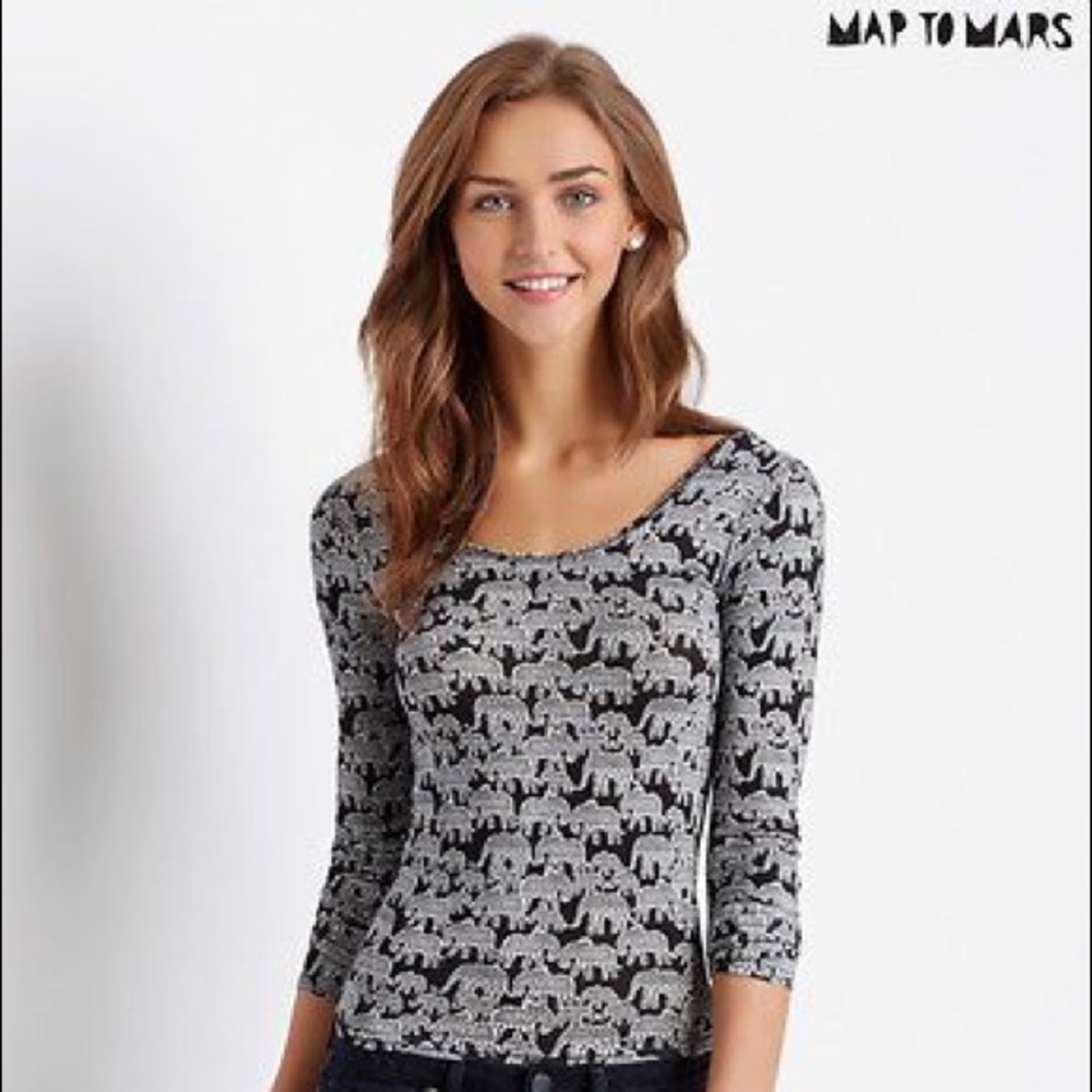 Elephant Shirt || Aeropostale